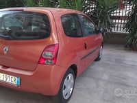 Usata Renault Twingo 75 CV (55 kW) 2008 Rosso Utilitaria