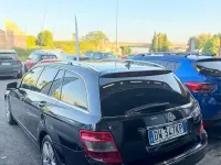 Usata Mercedes C200 136 CV (100 kW) 2009 Nero Station wagon