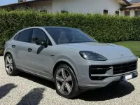 Usata Porsche Cayenne 354 CV (260 kW) 2024 Grigio SUV