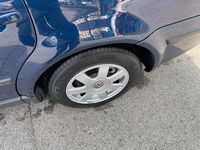 Usata VW Passat 110 CV (80 kW) 1999 Blu Berlina