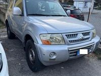 Usado Mitsubishi Pajero 160 CV (117 kW) 2005 Gris SUV