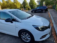 Usata Opel Astra 122 CV (89 kW) 2022 Utilitaria
