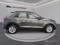 Usata VW T-Roc Life 150 CV (110 kW) 2025 Grigio SUV