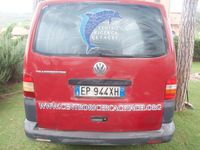 usata VW Transporter 1.9 TDI T5 - 9 posti - anno 2005 - 263000Km