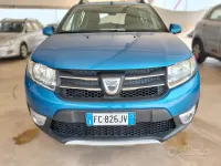 Usata Dacia Sandero Stepway 90 CV (66 kW) 2016 Bluazzurro Berlina