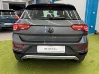 Usata VW T-Roc Style 116 CV (85 kW) 2023 Grigio SUV