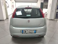 Usata Fiat Grande Punto Dynamic 89 CV (65 kW) 2009 Giallo Utilitaria