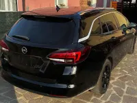 Usata Opel Astra Business Elegance 122 CV (89 kW) 2020 Nero Station wagon