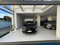 Usata Peugeot 2008 Allure 101 CV (74 kW) 2025 Grigio metallizzato SUV