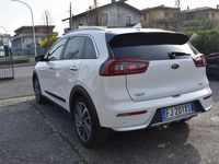 Usata Kia Niro 105 CV (77 kW) 2017 Bianco SUV