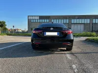 Usata Alfa Romeo Giulia Super 150 CV (110 kW) 2016 Nero Berlina