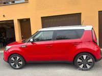 Usata Kia Soul 132 CV (97 kW) 2015 Rosso SUV