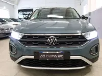 Usata VW T-Roc Style 150 CV (110 kW) 2023 Grigio SUV