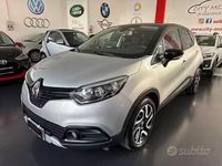 Usata Renault Captur 90 CV (66 kW) 2017 Grigio SUV