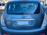 Usata Lancia Ypsilon 77 CV (56 kW) 2010 Grigio Utilitaria