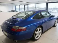 Usata Porsche 911 Carrera 4 300 CV (220 kW) 2001 Blu/azzurro Coupé