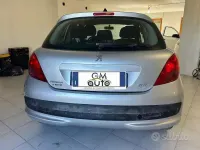 Usata Peugeot 207 95 CV (69 kW) 2009 Grigio Berlina