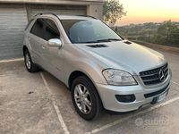 Usata Mercedes ML320 2006 Grigio SUV