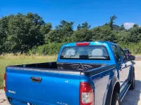 Usata Isuzu D-Max 101 CV (74 kW) 2005 Blu Pick-up