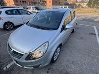 Usata Opel Corsa 75 CV (55 kW) 2010 Berlina