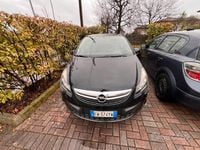 Usata Opel Corsa 75 CV (55 kW) 2014 Nero Berlina