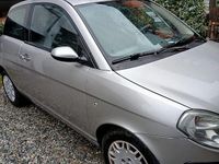 Usata Lancia Ypsilon 80 CV (58 kW) 2005 Grigio Utilitaria
