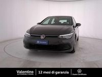 Usata VW Golf VIII Life 116 CV (85 kW) 2022 Grigio Utilitaria