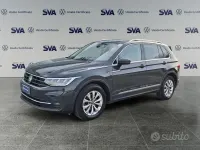 Usata VW Tiguan Life 150 CV (110 kW) 2023 Grigio urano SUV
