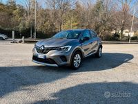 Usata Renault Captur Business 101 CV (74 kW) 2020 Grigio SUV