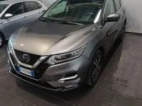 Usata Nissan Qashqai Tekna 116 CV (85 kW) 2018 Grigio SUV