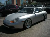 Usata Porsche Boxster 220 CV (161 kW) 2001 Argento Cabrio