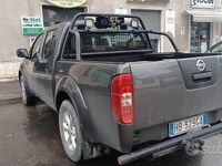 Usata Nissan Navara 190 CV (139 kW) 2012 Grigio Pick-up