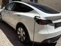 Usata Tesla Model Y RWD 125 kW (170 CV) 2023 Bianco SUV