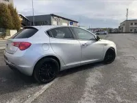 Usata Alfa Romeo Giulietta Sprint 105 CV (77 kW) 2015 Utilitaria