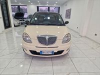 Usata Lancia Ypsilon 73 CV (53 kW) 2006 Beige Utilitaria