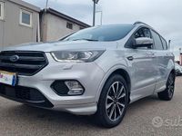 Usata Ford Kuga ST-Line 120 CV (88 kW) 2018 Grigio SUV