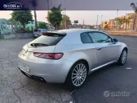 Käytetty Alfa Romeo Brera 185 HP (136 kW) 2006 Harmaa Coupe - kaksiovinen