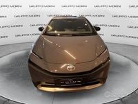 Ny Toyota Prius Active 151 HK (111 kW) 2025 Grå Sedan