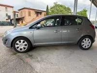 Usata Opel Corsa 75 CV (55 kW) 2012 Gray Utilitaria