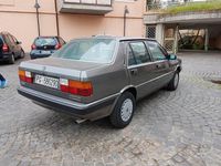 Usata Lancia Prisma 77 CV (56 kW) 1988 Grigio Berlina