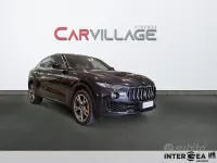 Usata Maserati Levante 275 CV (202 kW) 2017 Nero SUV