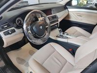 Usata BMW 520 Luxury Line 190 CV (139 kW) 2015 Grigio Station wagon