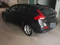 Usata Volvo V40 120 CV (88 kW) 2018 Nero Berlina
