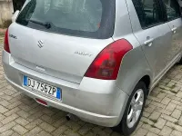 Usata Suzuki Swift 70 CV (51 kW) 2007 Grigio Utilitaria