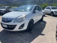 Usata Opel Corsa 95 CV (69 kW) 2012 Bianco Utilitaria