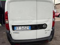 Usata Opel Combo 120 CV (88 kW) 2017 Bianco Monovolume