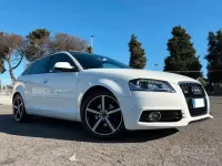 Usata Audi A3 S-Line 102 CV (75 kW) 2012 Bianco Utilitaria