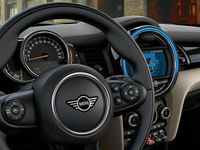 Usata Mini Cooper D Business 116 CV (85 kW) 2018 Grigio Utilitaria