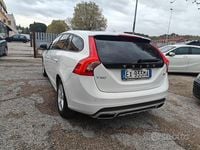 Usata Volvo V60 115 CV (84 kW) 2014 Bianco Station wagon