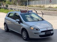 Usata Fiat Punto Street 77 CV (56 kW) 2014 Argento Utilitaria
